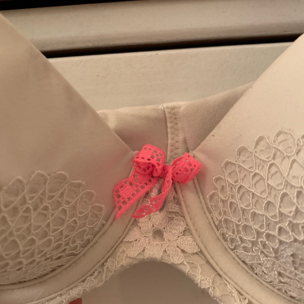 Victoria’s Secret Lined Demi Bra